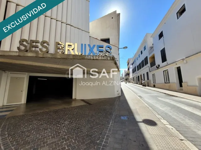 Plaza de parking a 5 min del Ayuntamiento de Mahón - foto 4