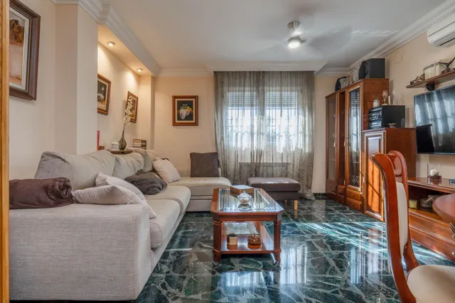 Magnífica casa unifamiliar de 4 dormitorios grandes en Otura — 9