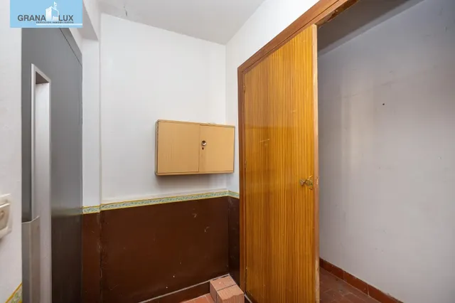 Edificio con gran potencial de desarrollo residencial en Zaidín – Granada — 42