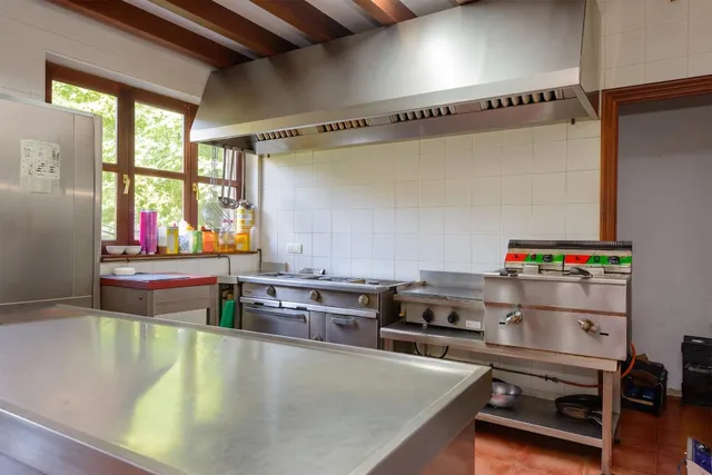 Complejo turístico en venta en cabrales: 32 habitaciones y 96 plazas entre los picos de europa y la costa asturiana — 48