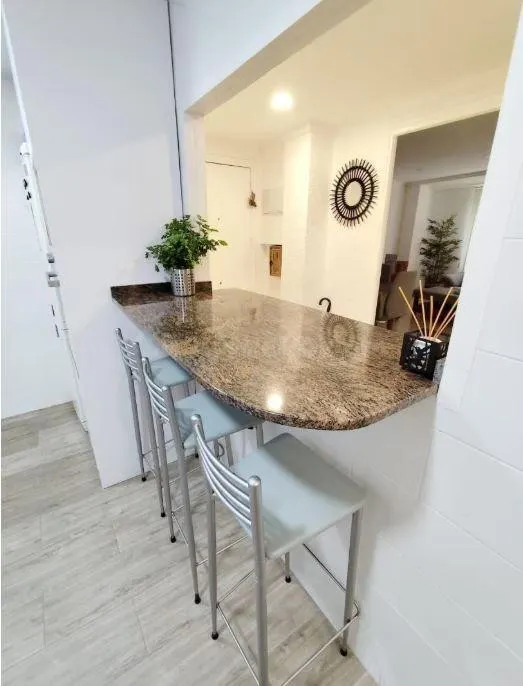 SE VENDE PISO EN EL CENTRO DE LA VALL D'UIXO DE 140 METROS T
