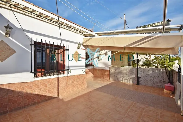 RESTAURANTE Y CASA ANTIGÜA EN PRIMERA LÍNEA DE BOLNUEVO - foto 3