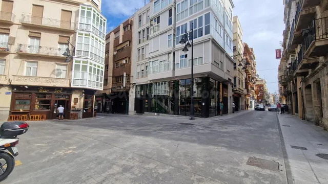Local comercial 50m² en alquiler - Casco Antiguo - foto 3