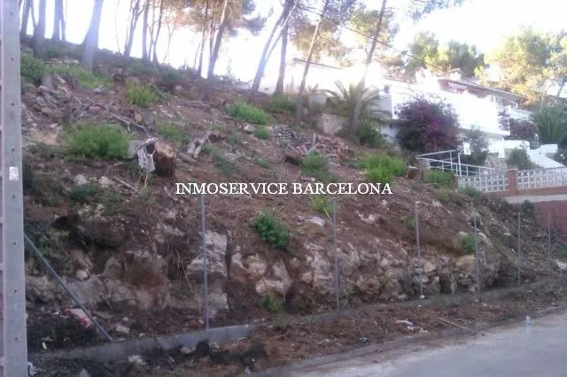 Terreno urbanizable en Can Rovira-Vallirana — 3
