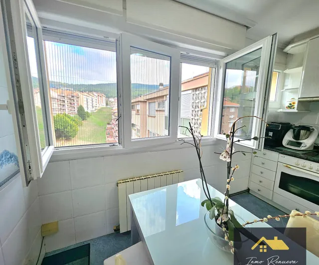 Se vende bonito piso en Etxebarri, Bilbao — 8
