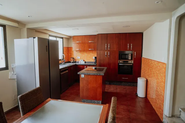 Amplio y luminoso chalet independiente con piscina, terrazas y apartamento con entrada propia — 40
