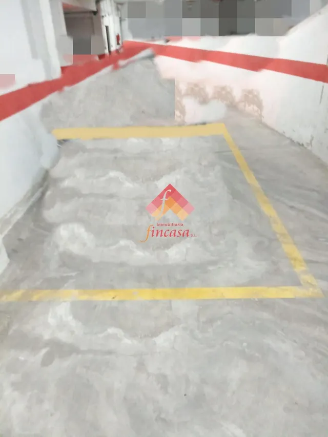 SE VENDE PLAZA DE GARAJE EN LA ZONA DE LA FERIA