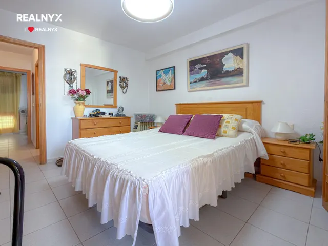 La Veleta! Acogedor apartamento exterior , con amplia terraza y vistas laterales al mar ubicación en urbanización exclusiva con piscina a 150 metros del mar — 23