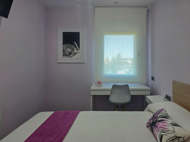 CASA DE 2 PLANTAS CON APARTAMENTO Y JARDIN — 29