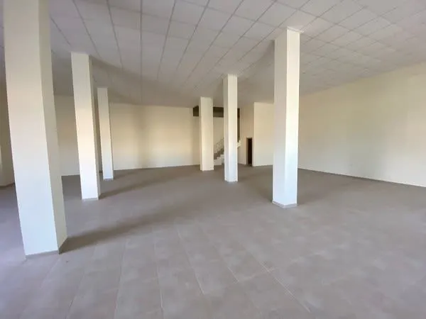 Local en venta en Calle Cura Gonzalez — 14