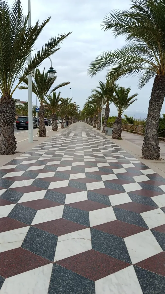 Se vende magnifico piso frente al mar — 30