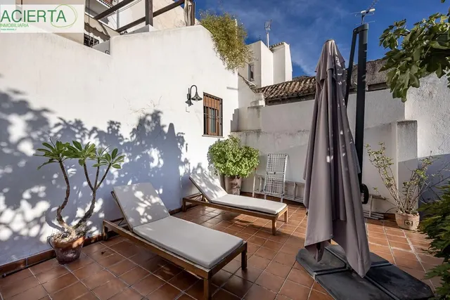 CASA SINGULAR EN ALBAICÍN JUNTO A PUERTA DE ELVIRA — 10