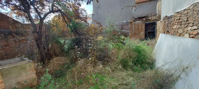 Solar para uso residencial en el centro - foto 3