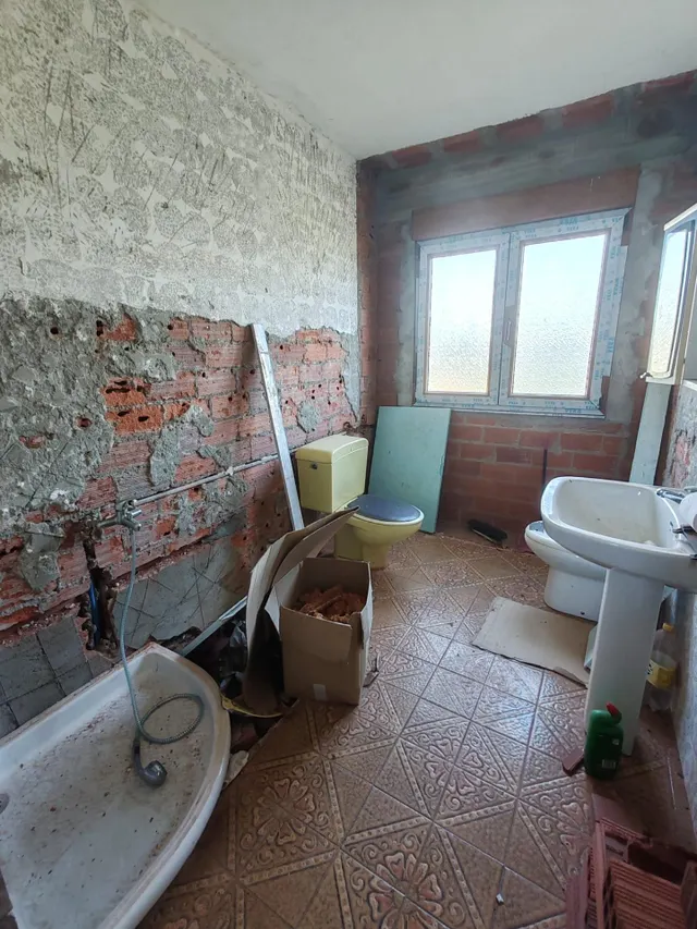 CASA EN VENTA PARA REFORMAR EN LAMPON — 8
