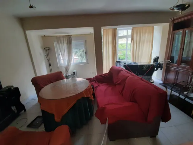Estudiantes (chicas ). Una habitación  para compartir 220€+gastos. — 7