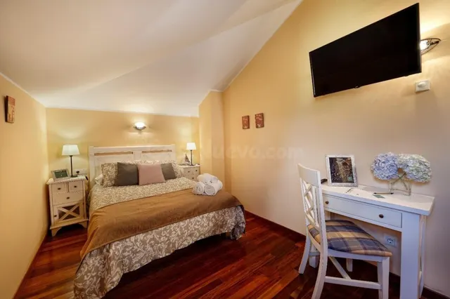 ¡Gran oportunidad en Somado! Hotel equipado con 10 habitacio