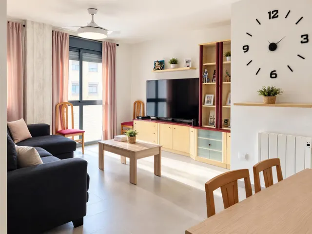Vivienda de dos dormitorios actualmente alquilada , en zona Barranquet-Avda Alemania de Vila Real . — 22