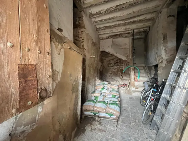 Oportunidad!!!! Casa con encanto para rehabilitar totalmente en Rocafort de Queralt, relajate en entorno rural. — 5
