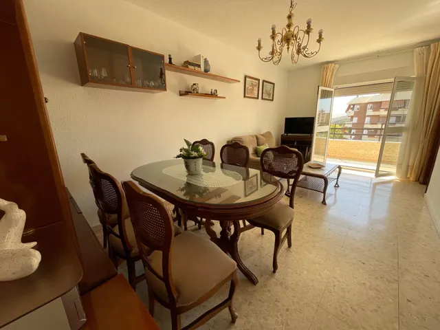 TERRAZA AL SUR, MUCHA LUZ, 4 DORMITORIOS… ¡Y GARAJE! — 8