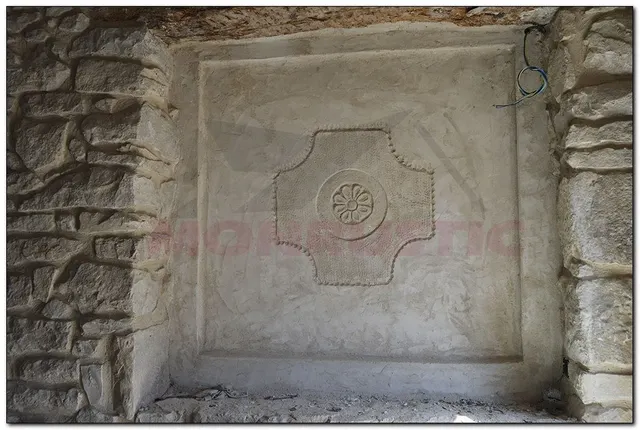 CASA DE PIEDRA ESQUINERA DE 257 M2 PRCTICAMNTE REFORMADA DE PIEDRA, 3 DORMITORIOS SUITES. — 19