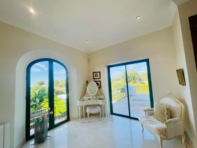 Villa 5 habitaciones 375m² en venta - Sierra de Cádiz — 38