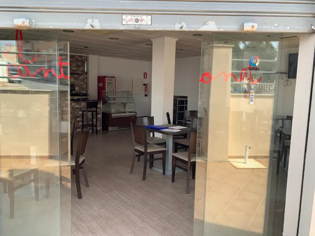 CAFETERÍA BAR EN VENTA EN LA MEJOR ZONA DE BETERA. POSIBILIDA DE ALQUILER CON OPCIÓN A COMPRA — 2