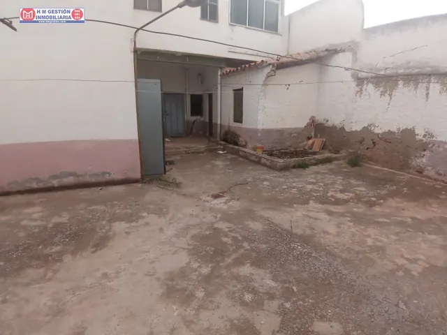 CASA EN ESQUINA EN ZONA PROXIMA A MERCADONA Y ZONA CENTRO — 19