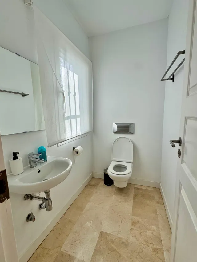 Chalet Independiente de Lujo en Benalmádena – Privacidad, Naturaleza y Vistas al Mar — 25
