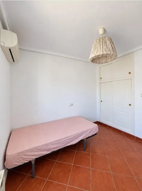 Precioso chalet con piscina propia en alquiler todo el año — 20