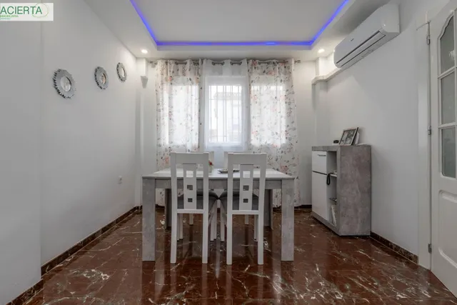 Encantadora Casa Reformada en Ogijares con Vistas y Espacios para Disfrutar — 13