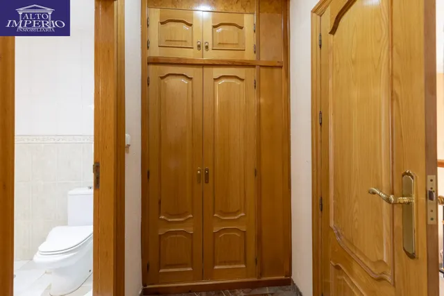 Casa en esquina en venta en Las Gabias — 27