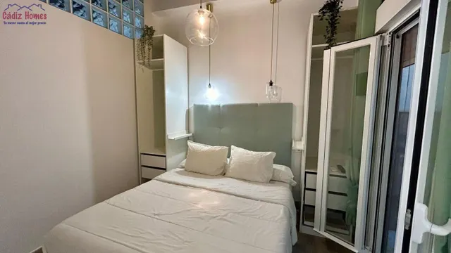 VIVIENDA PARA ENTRAR A VIVIR EN PLENO CENTRO DE LA CIUDAD.-CERCA DE LA CATEDRAL — 16
