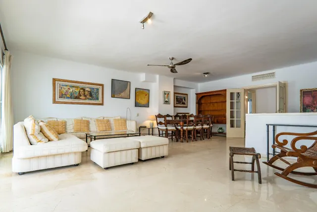 Amplio dúplex en Río Real, Marbella Este, junto a proyectos de alto valor — 7