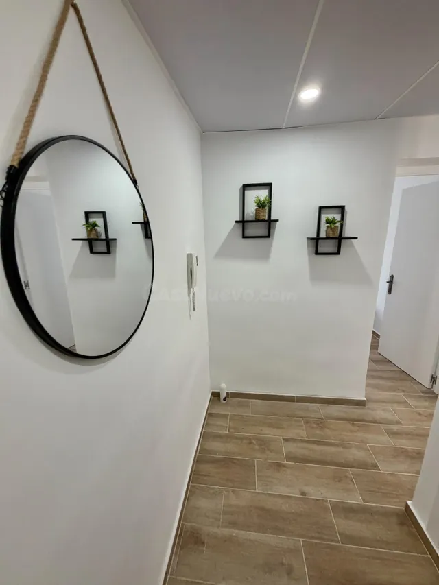 Piso reformado para alquilar junto al Parque Lo Morant - foto 5