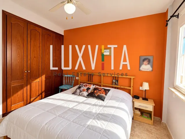 Amplio piso residencial de 2 dormitorios con garaje y trastero — 19