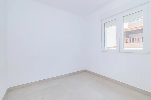 Piso nuevo a estrenar, muy luminoso en Atarfe — 11