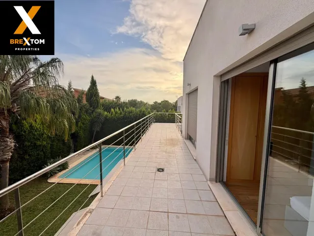 ESPECTACULAR CHALET EN LA ALCAYNA JUNTO AL COLEGIO SAN JORGE — 41