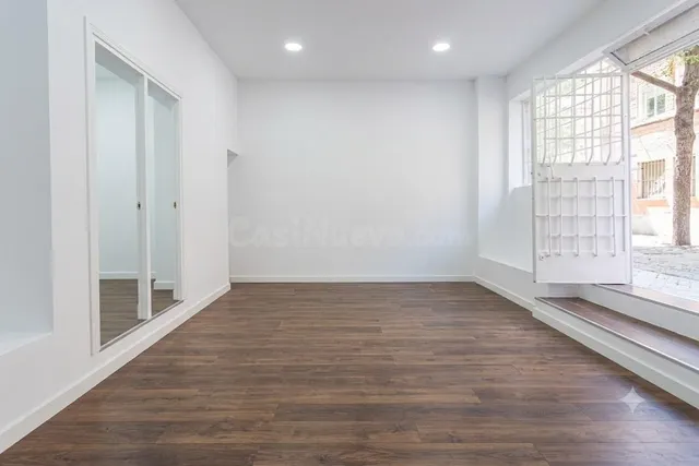 Local comercial 1 habitación 43m² en venta - Barrio del Pilar — 5