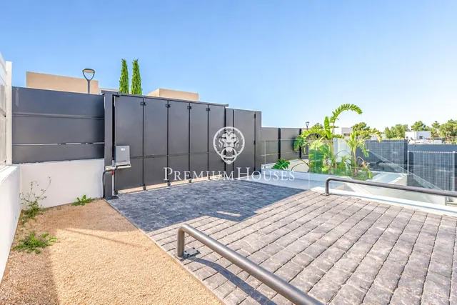 Casa moderna con vistas despejadas en Mas Alba — 50