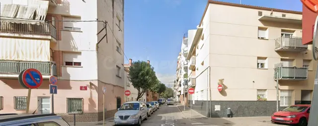 PISO EN CANOVELLES