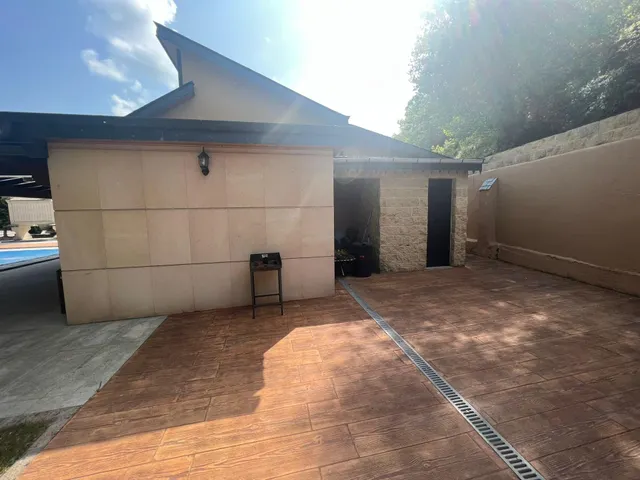 ESPECTACULAR FINCA CON CHALET A 5 MIN DE PONFERRADA — 44