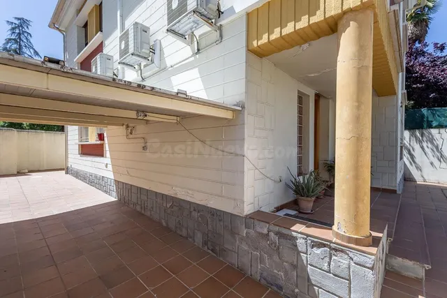 Chalet Exclusivo en Camino Bajo de Huétor — 2