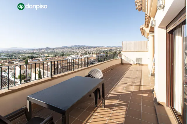Ático a la venta en La Zubia ¡en rentabilidad! — 3