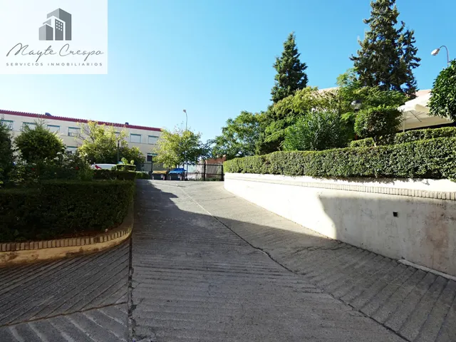 ¡tu nuevo hogar en Granada te está esperando! — 40