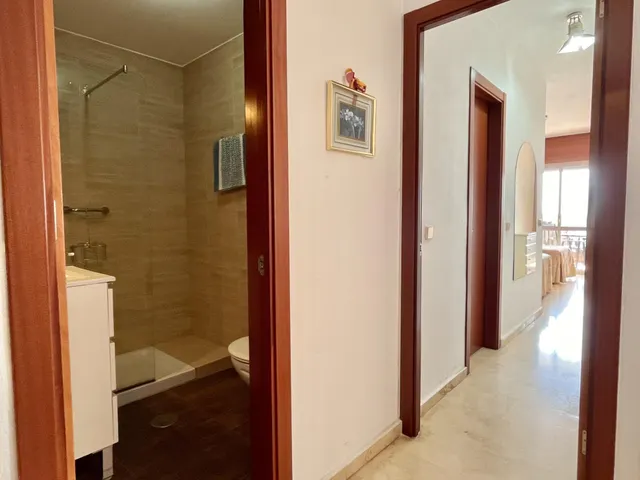 APARTAMENTO VACACIONAL, PRIMERA LÍNEA DE PLAYA VFT/MA/59241 / NRUA: ESFCTU0000290390001575010000000000000000VUT/MA/592416 — 20