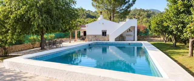 VENTA PARCELA CON CASA Y PISCINA.SIERRA DE CADIZ.