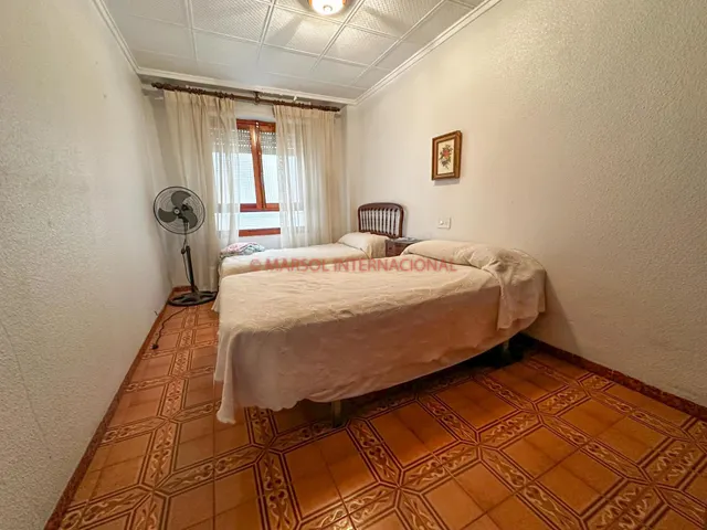 PRIMERA LÍNEA DE MAR EN TORREVIEJA — 13