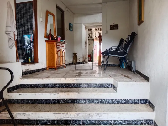 CASA CON FINCA Y GARAJE EN MOECHE - foto 3