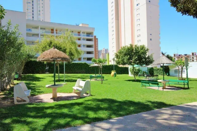 Apartamento reformado con 1 dormitorio en zona Rincon de Loix — 25