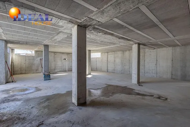 Parcela exclusiva con estructura de Chalet independiente y piscina en Urb. El Montecillo, Las Gabias — 12